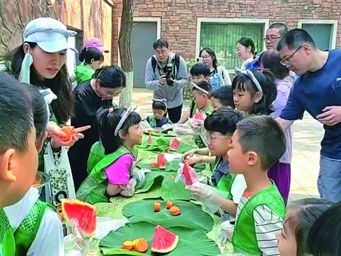 动物园特别策划了一系列端午主题互动活动
